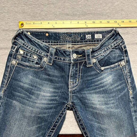 Miss Me Women Jeans 26x22 Blue Low-Rise Fleur-de-Lis Pockets Stretch Denim Capri - Picture 7 of 11